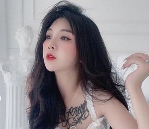 sex gái gọi việt nam đâm "lút cán" nữ cấp trên nứng lồn của tôi